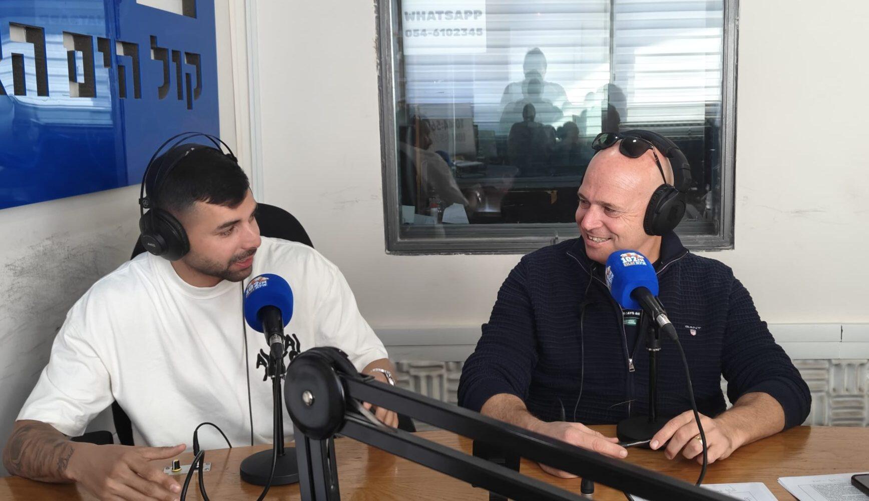 תאי בריבו – גאווה אילתית – בביקור באולפן