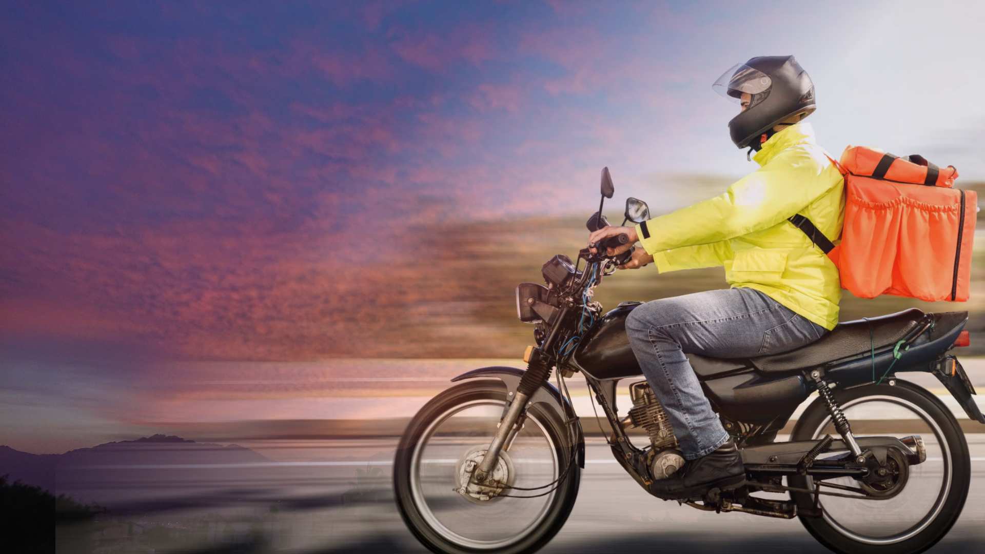 קטטה בטיילת אילת: סכסוך בין שליחים הידרדר לקרב אלים