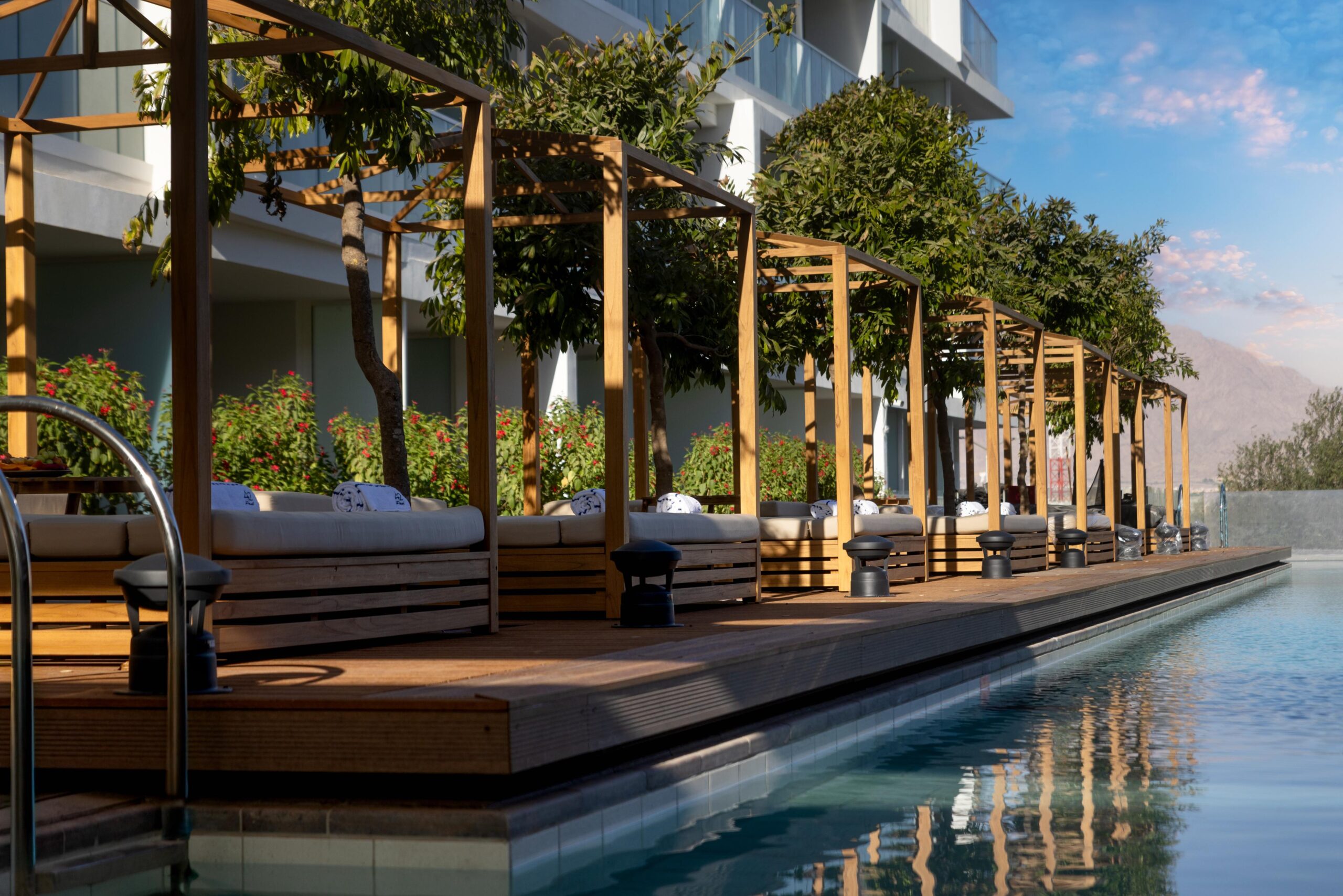 איסלה בראון 42 באילת: מלון יוקרה אורבני חדש חושף את מחירי ההשקה