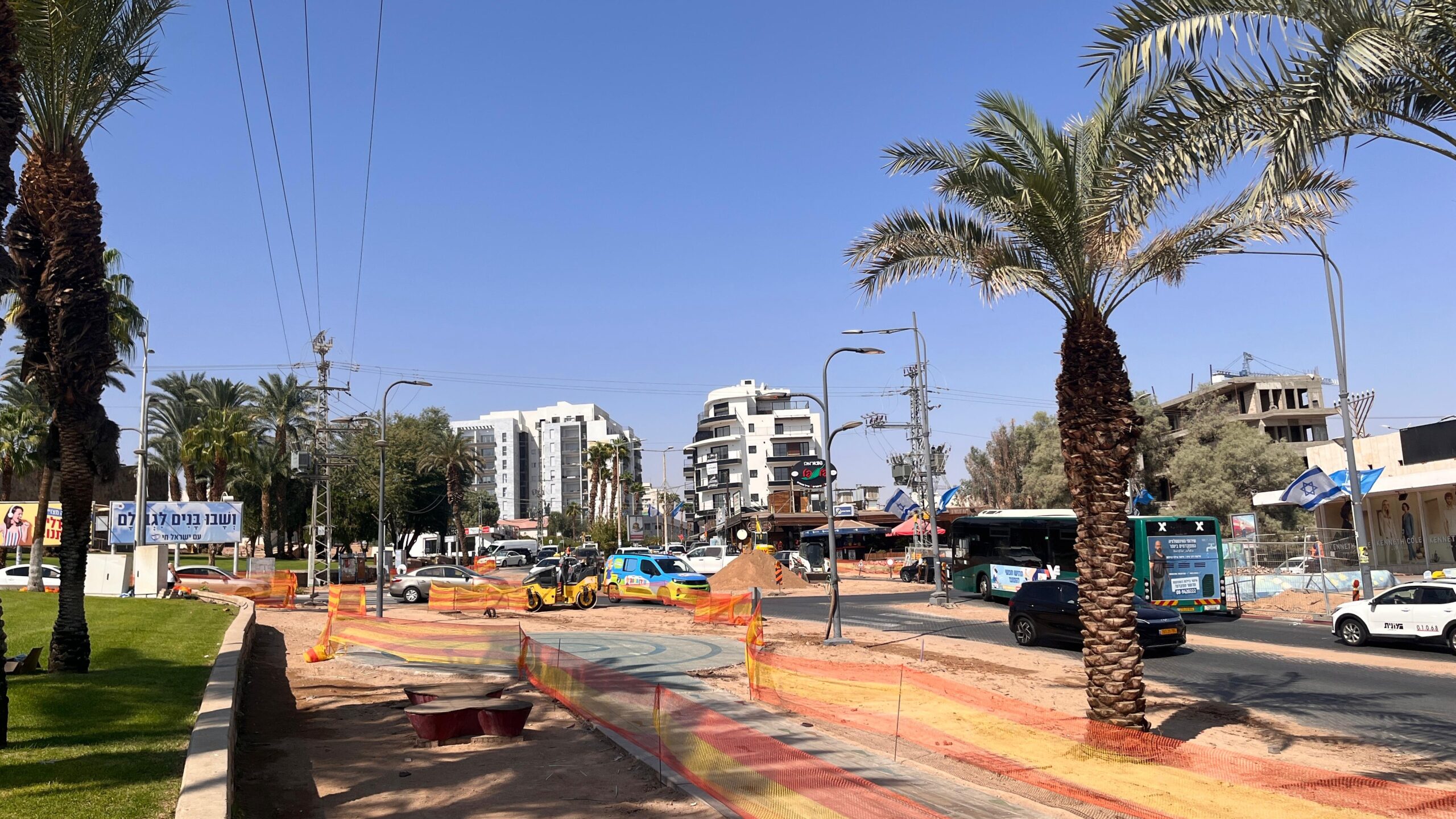 שיפוצים בשדרות התמרים: עומסים, תלונות