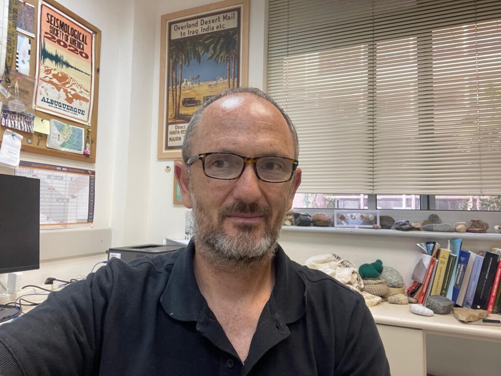 פרופסור מיכאל צסרסקי, המחלקה להנדסה אזרחית וסביתית בתיה