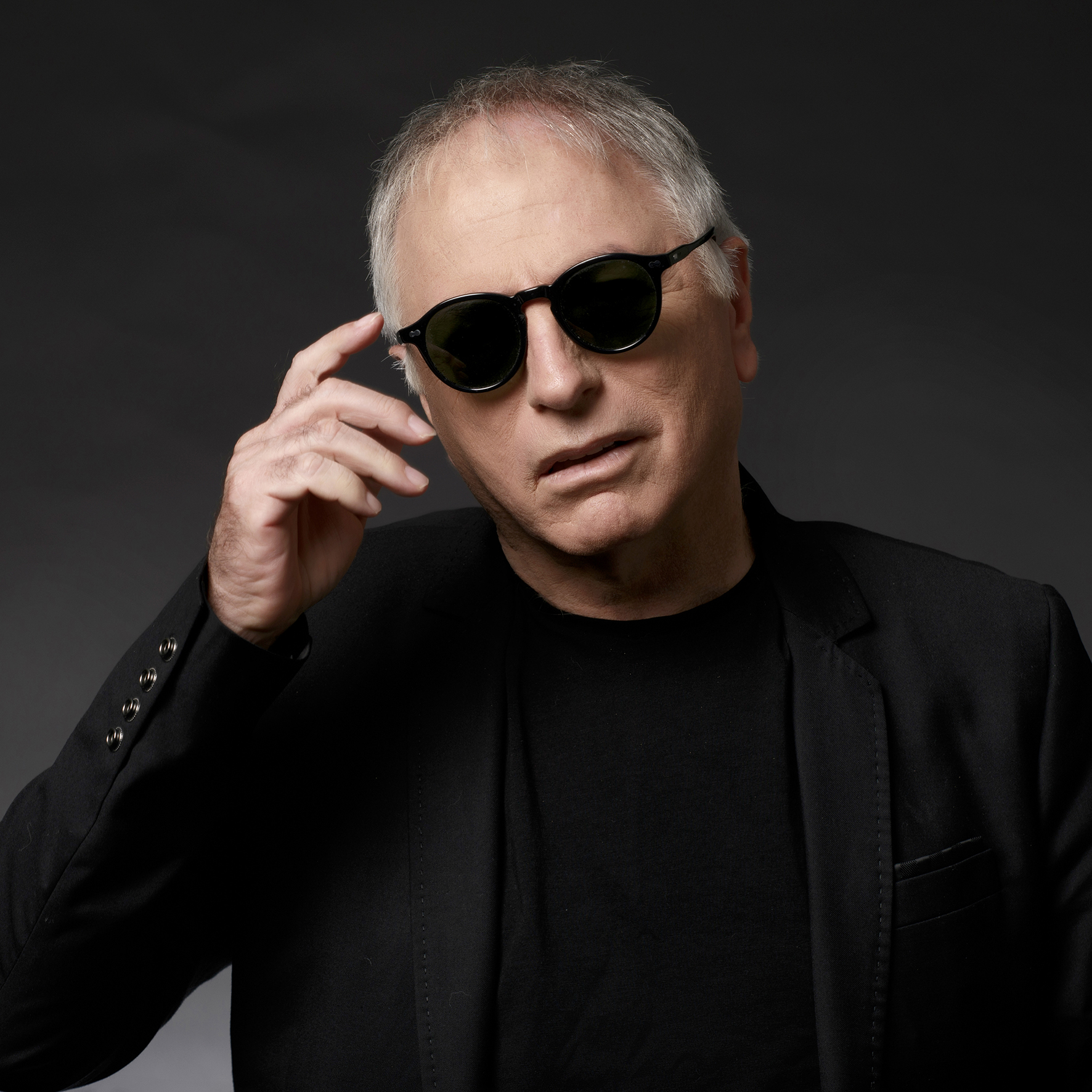 המסע של דני בסן – חושף את הילד שבו